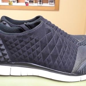 Men's sz 12 Nike Free Orbit QS MIDS shoes